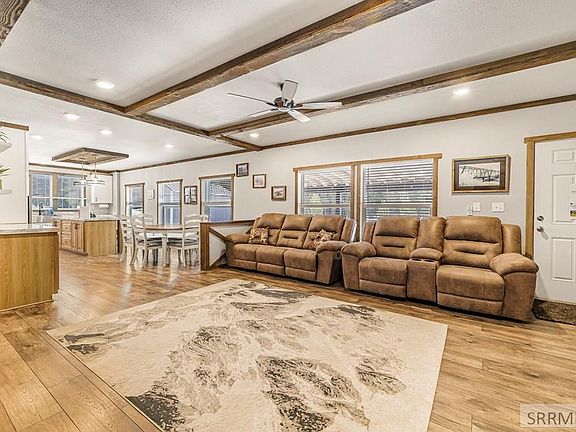 3rd image of 3544 Browning Rd