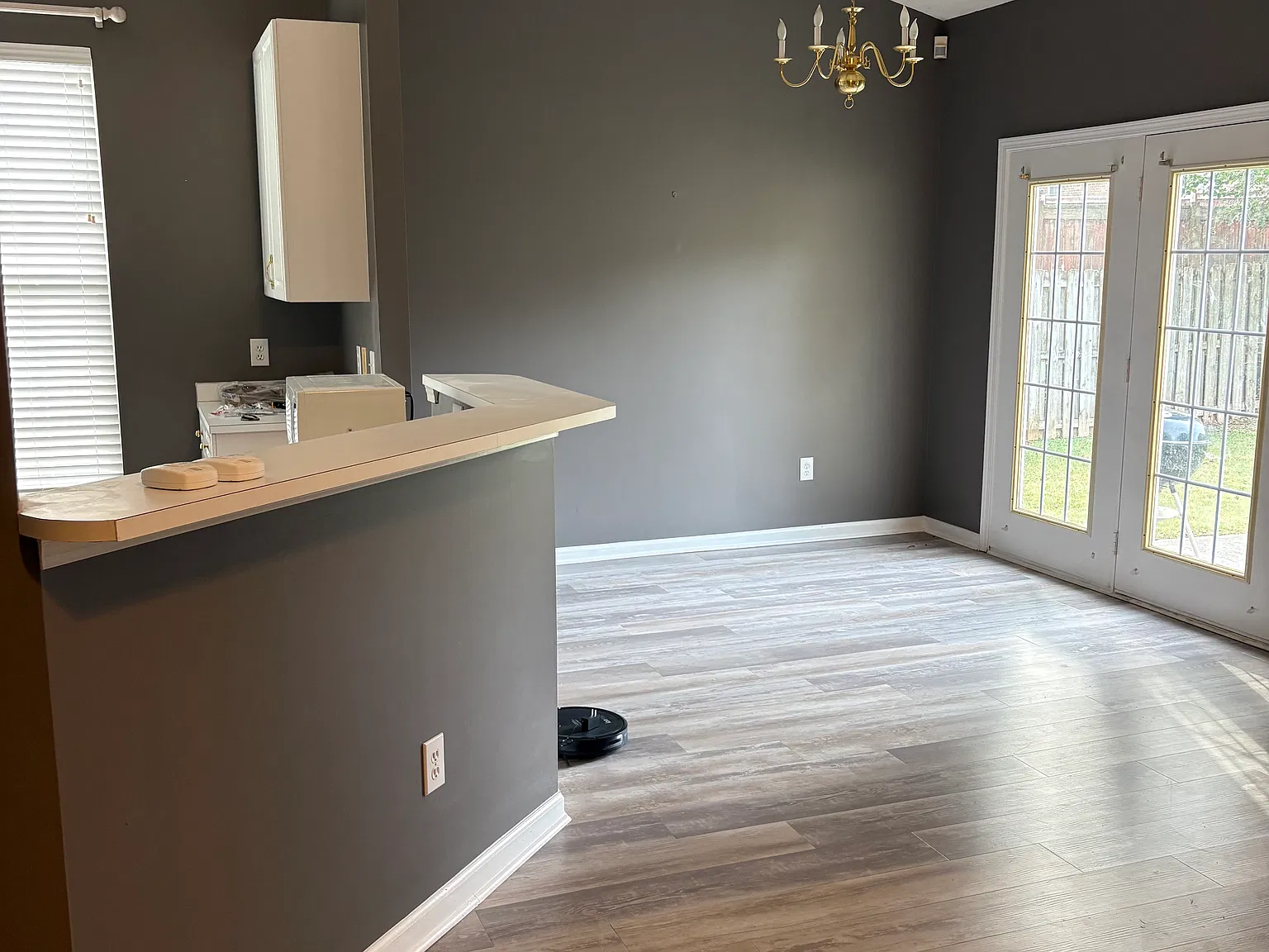 3 bed, 1584 sqft, $1,990 — Photo 4