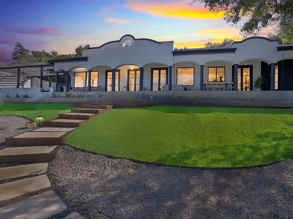 401 Rogart Dr, Spicewood, TX 78669