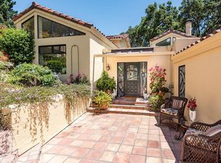 10850 W Loyola Dr, Los Altos Hills, CA 94024