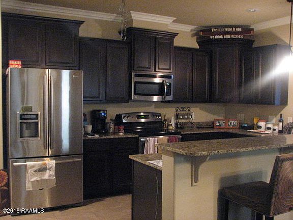 5th image of 106 Stonehurst Dr