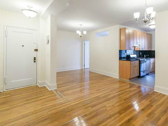 4th image of 119 7th Ave APT 6