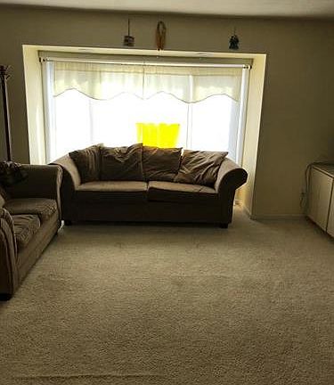 2nd image of 328 Evanston Dr