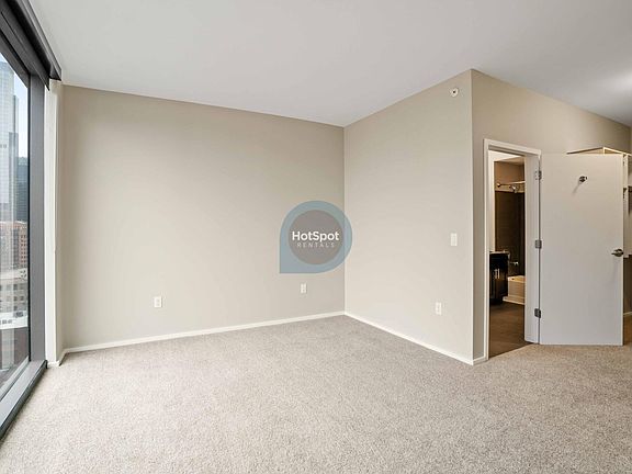 5th image of 622 W Randolph St #1614