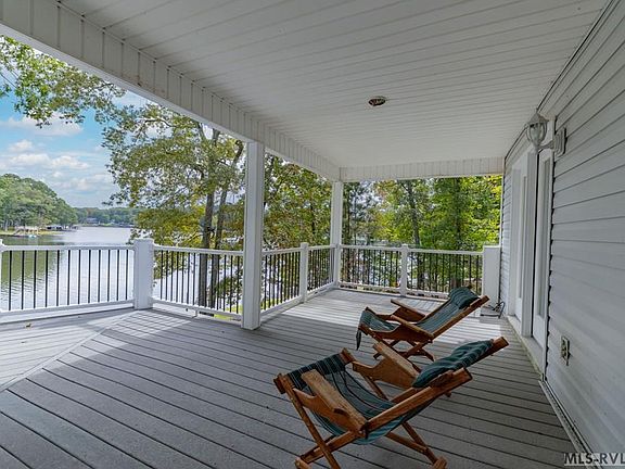 5th image of 720 Pine Top Dr