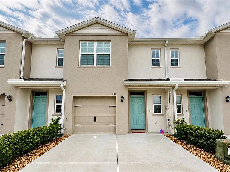 2199 Longleaf Rd — Photo 1