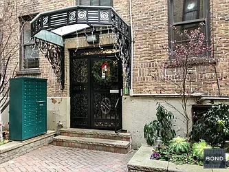 Rented by Bond New York