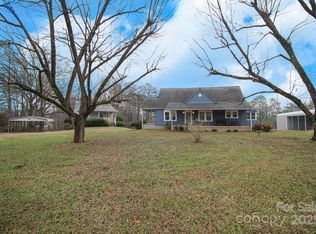 2913 & 2901 Wesleyan Church Rd, Lincolnton, NC 28092