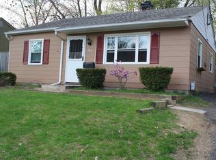 239 Washington Ave E, Rensselaer, NY 12144