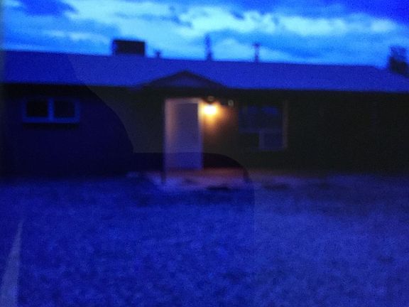 2nd image of 910 W Calle Aragon