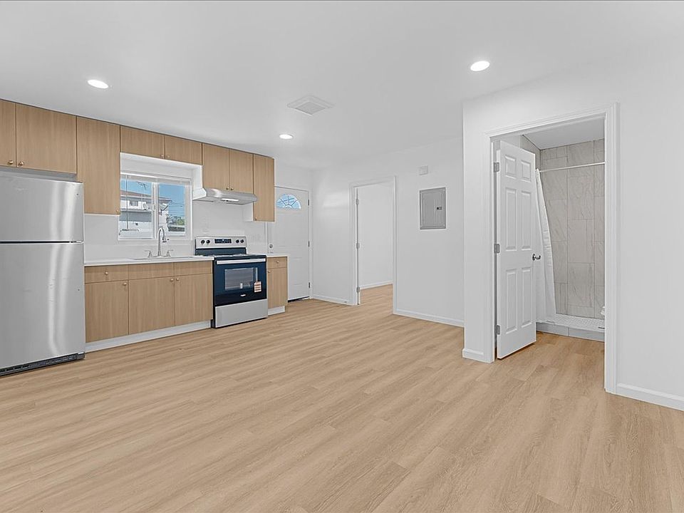 1st image of 13406 S Vermont Ave #852