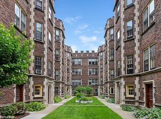 609-17 N. Sheridan Rd., Evanston, IL 60202