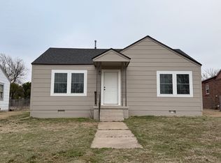 1334 S 3rd St, Blackwell, OK 74631