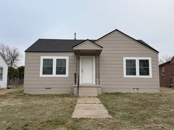 1334 S 3rd St, Blackwell, OK 74631