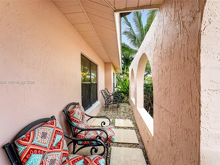 1586 Old Cypress Trl — Photo 5