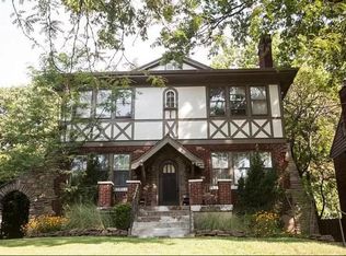 2758 Powell Dr #1, Cincinnati, OH 45211