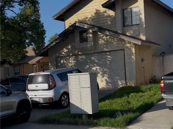 13625 Black Elm Ct, Moreno Valley, CA 92553