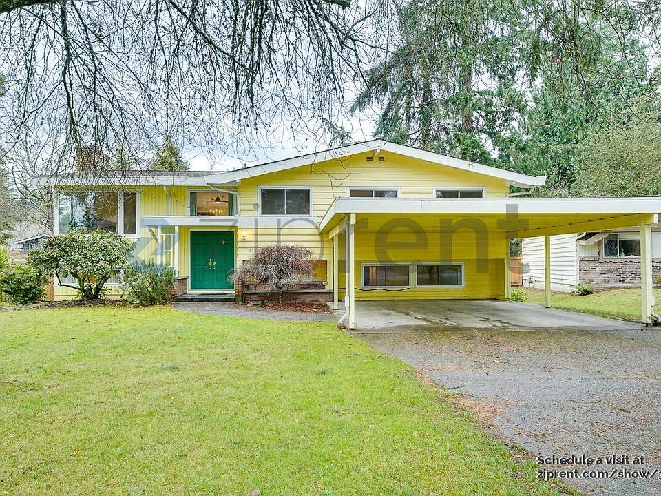 1st image of 118 152nd Pl NE