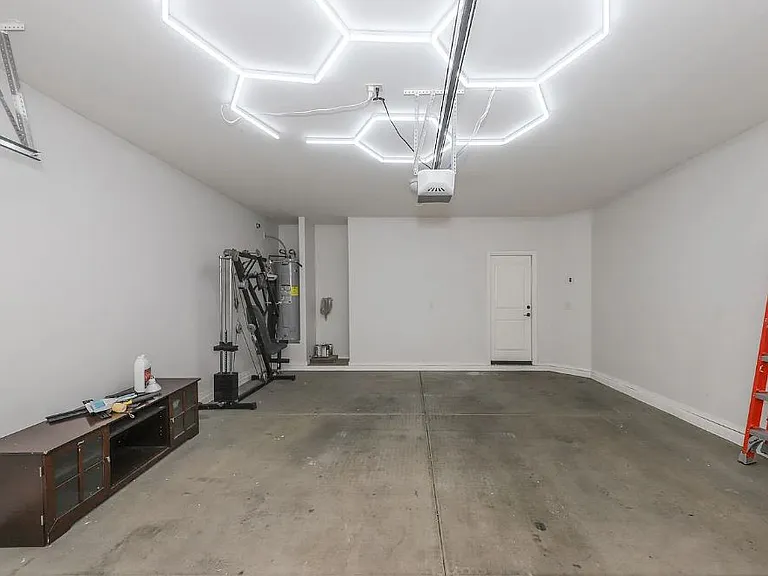 8754 N Mugho Pine Trl — Photo 13