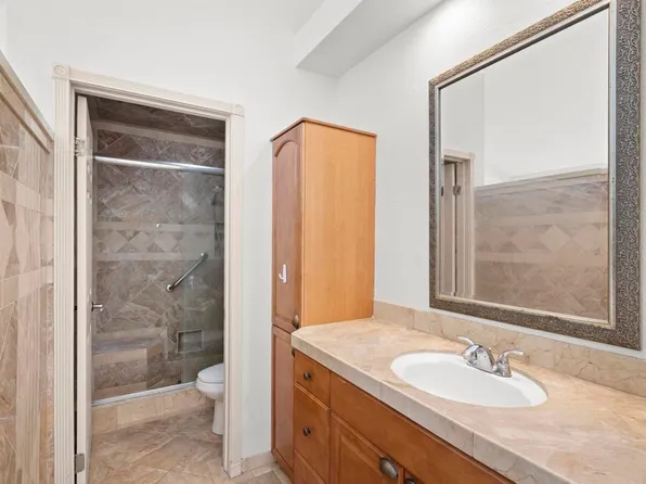 421 Windjammer Cir, Chula Vista, CA 91910