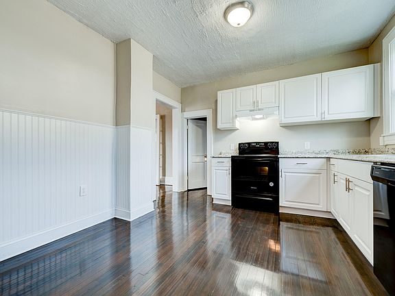 5th image of 51 Clover Ave NE