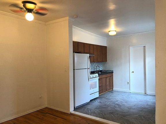 4th image of 34-33 34th St #2A