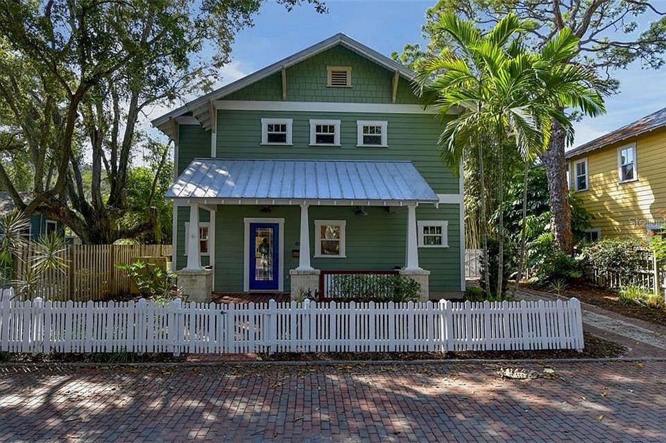 1st image of 1876 Hawkins Ct