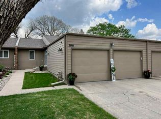 106 Hespe Dr, Norfolk, NE 68701