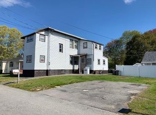 36-38 Delmont St, Methuen, MA 01844