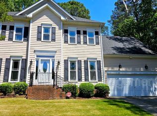 206 W Hill Dr, Cary, NC 27519