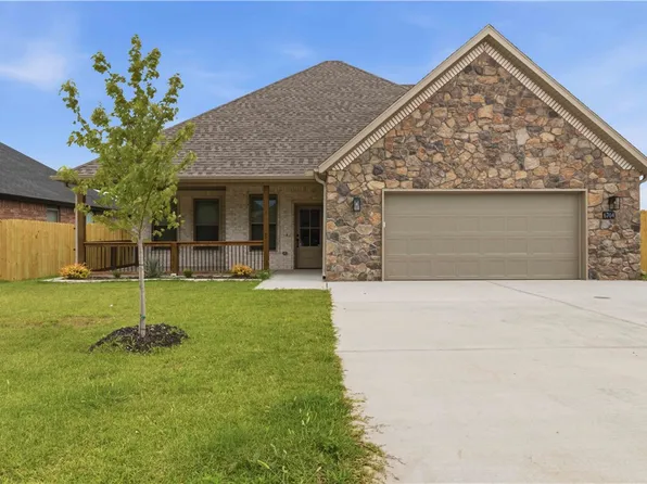 6704 Orange Ave, Bentonville, AR 72713