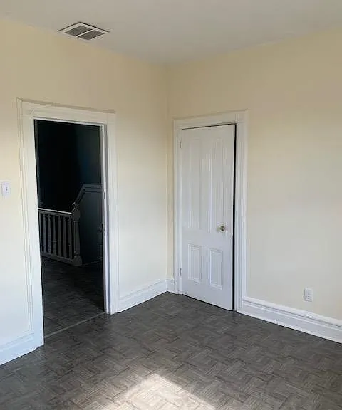 114 W 5th St #3 — Photo 10