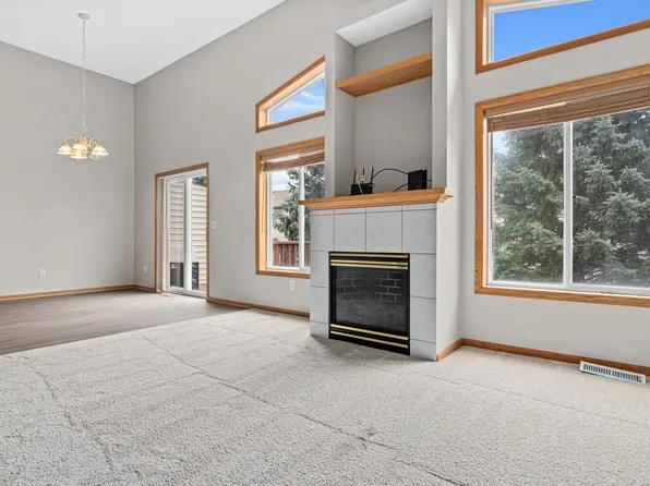 1112 Pine St, Farmington, MN 55024