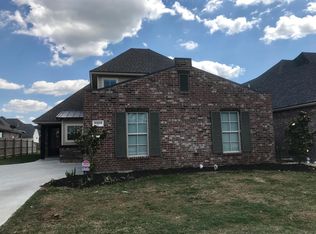 3258 Fairwood Ln, Lake Charles, LA 70607