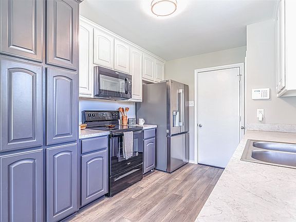 4th image of 6501 Starnes Rd