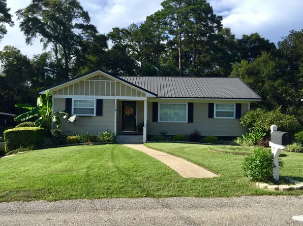 30 Ridgeview Dr, Chickasaw, AL 36611