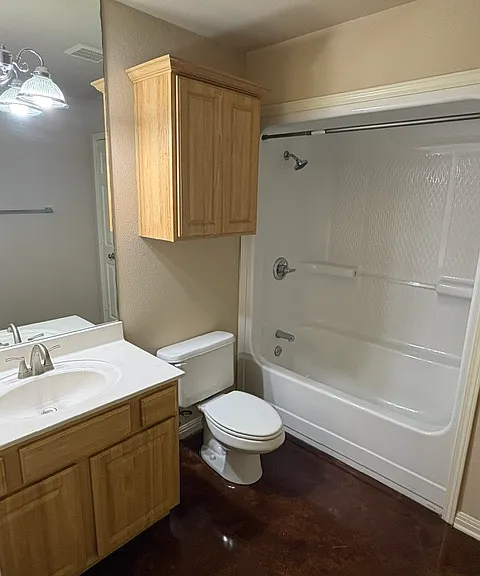 219 Windmill Hl — Photo 13