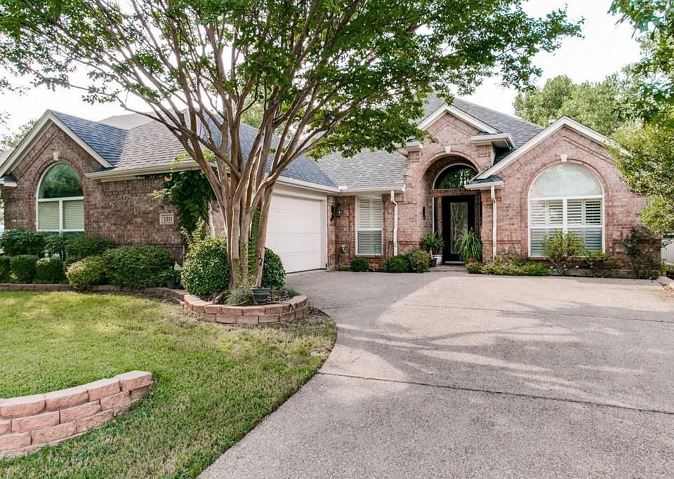 1st image of 1211 Glenbury Ct