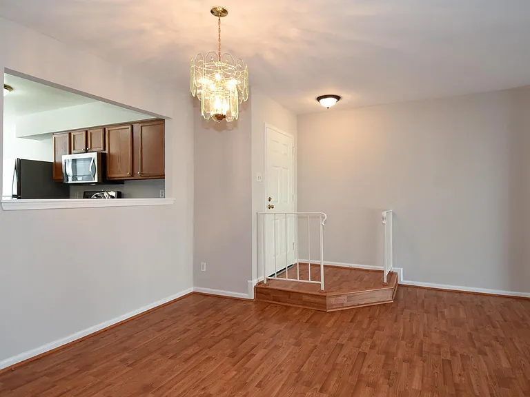 25 Pickering Ct #2 — Photo 6