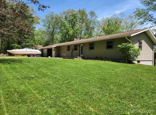 952 Jackson Ln, Florence, WI 54121