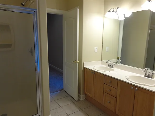 4528 Brighton Cir — Photo 7