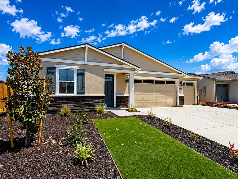 7408 Brenner Pass Way — Photo 3