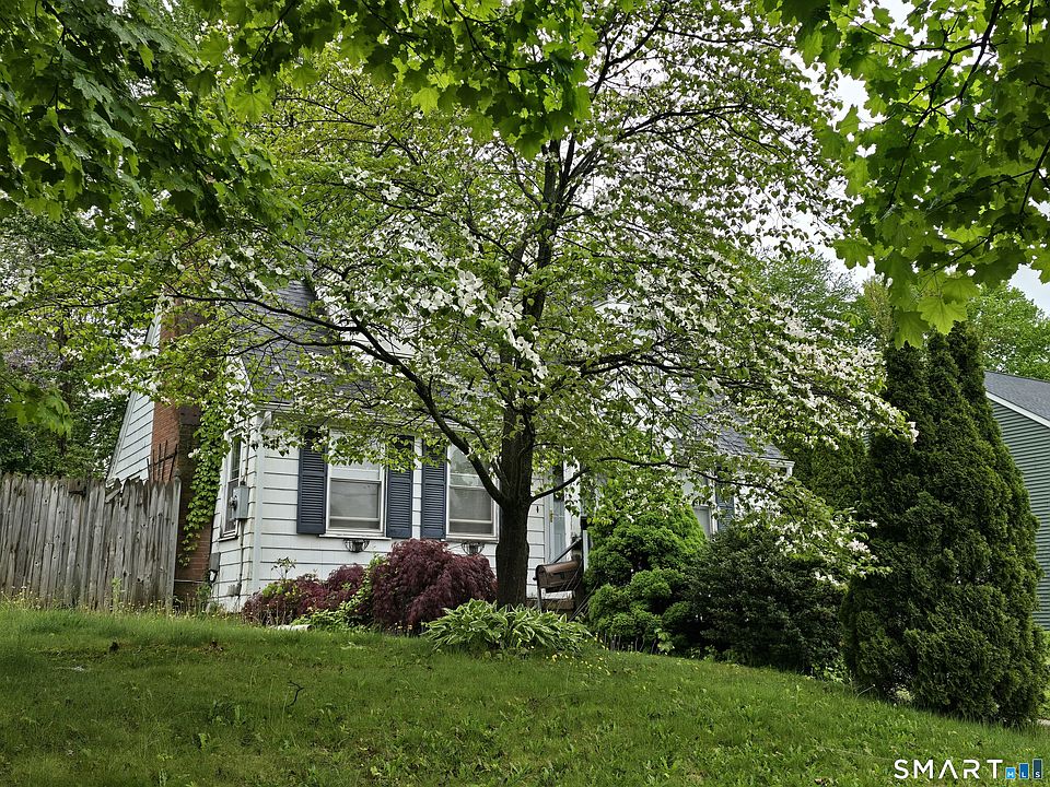 1st image of 2711 Main Street