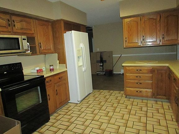 5th image of 116 Burch Oak Ln
