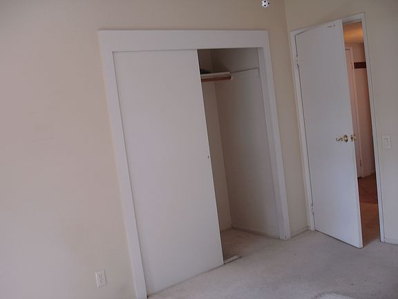 4th image of 3909 El Portal Ave
