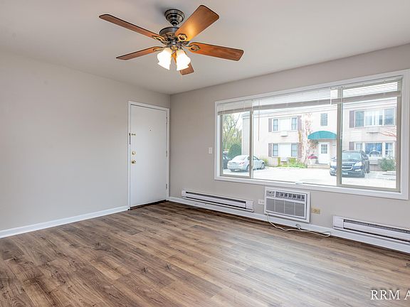 2nd image of 615 W Park Ave #1A