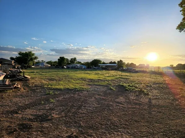 9 La Paloma Ct, Belen, NM 87002