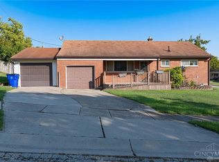 30 Berkshire Ct, Hamilton, OH 45013