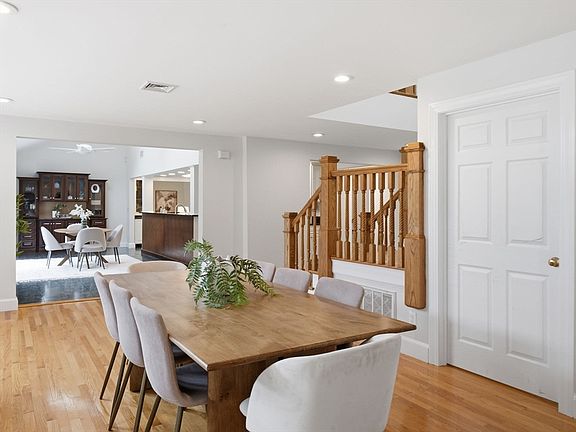 5th image of 22 Alden Rd