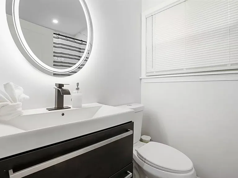 7648 Kenneth Ave — Photo 30